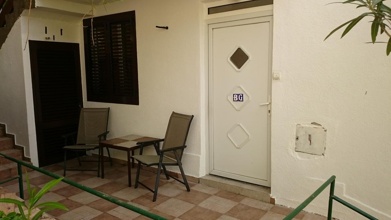 Bg Apartman Sutomore Dış mekan fotoğraf